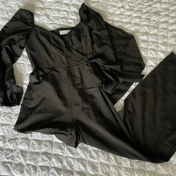 Fame and Partners black side bow romper - Picture 1 of 8